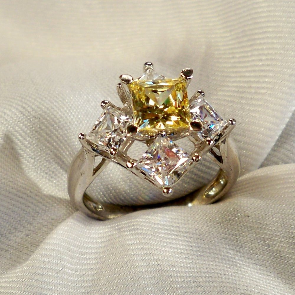 NEW Yellow Princess Cut Cubic Zirconias Silver Designer Ring